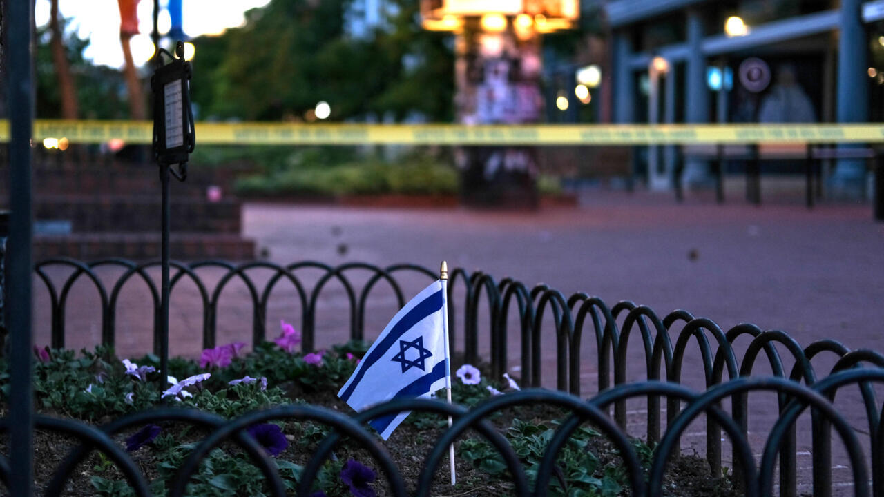 Suspect in Colorado fire attack on Jewish protest faces 118 counts