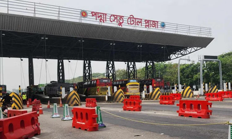 Padma, Jamuna Bridges set new records in daily vehicle crossings, toll collections