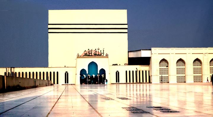 Five Eid jamaats to be held at Baitul Mukarram