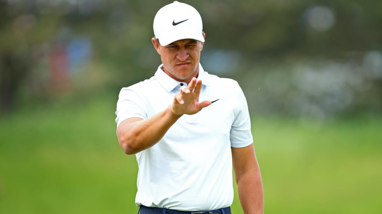 Champ leads Canadian Open as McIlroy crashes to missed cut