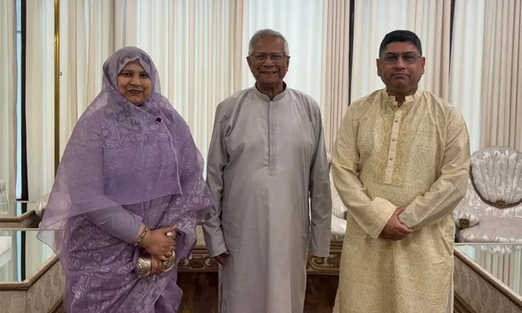 Army & Navy chiefs meet CA on Eid ul Azha