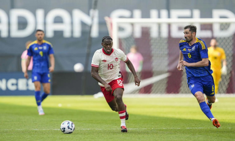 David double as Canada beat Ukraine 4-2