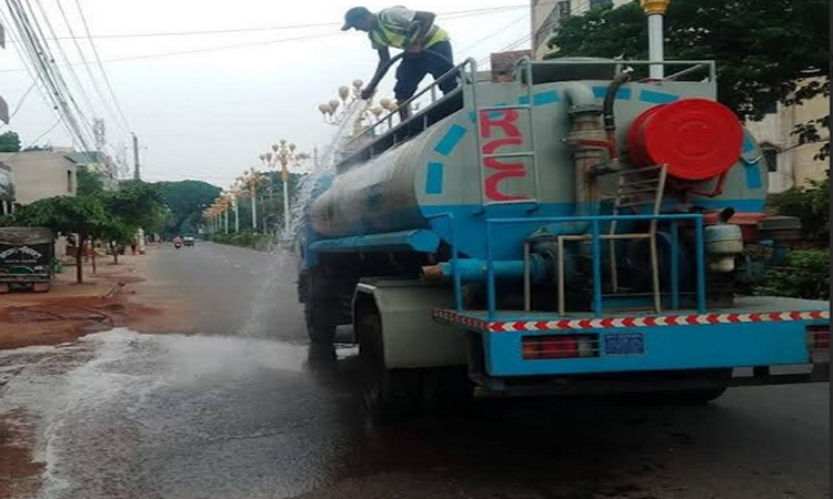 RCC clears sacrificial waste before dawn