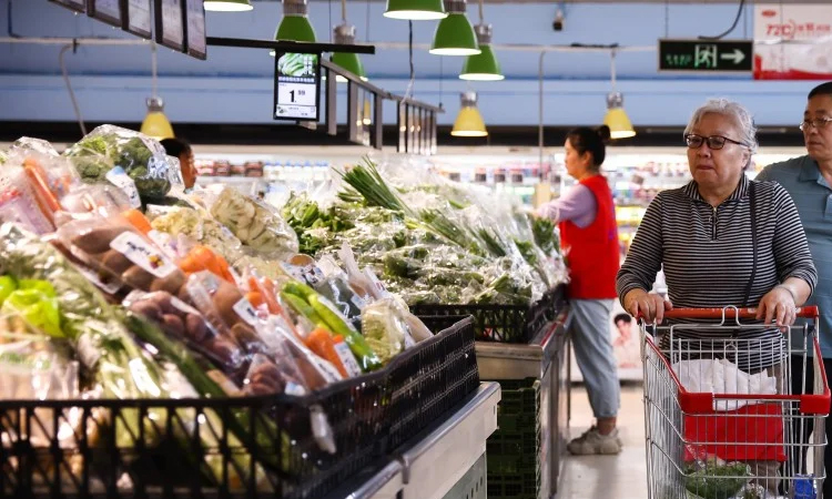 China consumer prices fall for fourth straight month