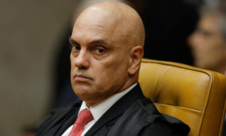 Alexandre de Moraes: Brazilian judge in showdown with far-right