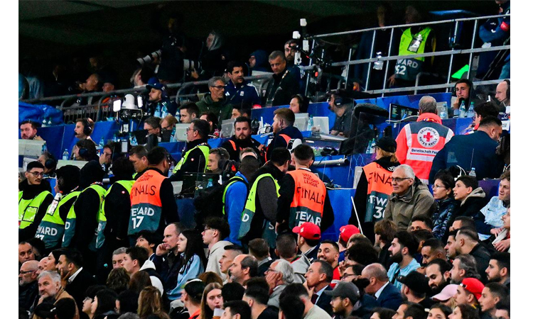 Fan dies after falling from stands at Nations League final