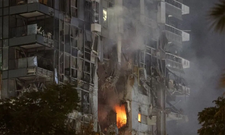 Iran fires back at Israel after onslaught hits nuclear sites