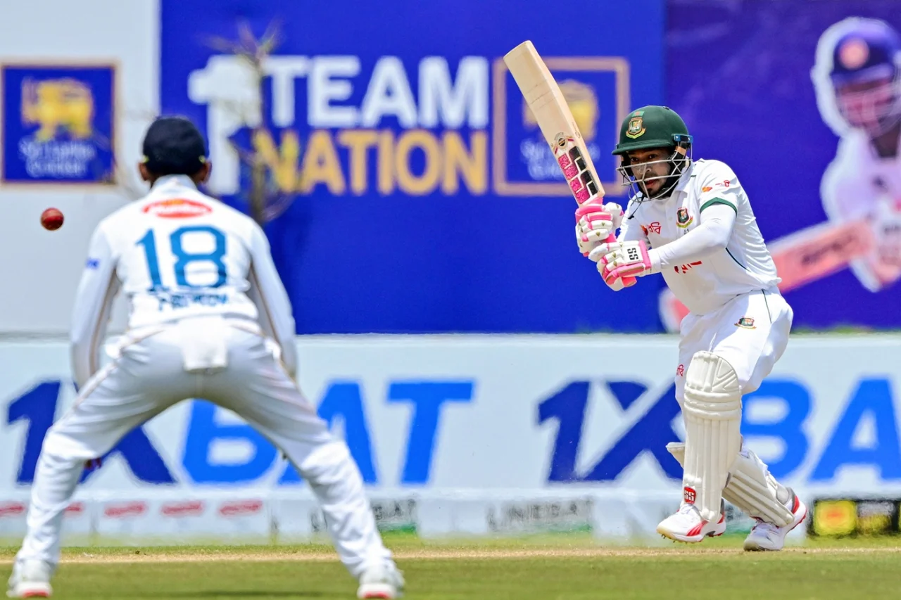 Shanto, Mushfiqur lead Bangladesh to 182-3 at tea