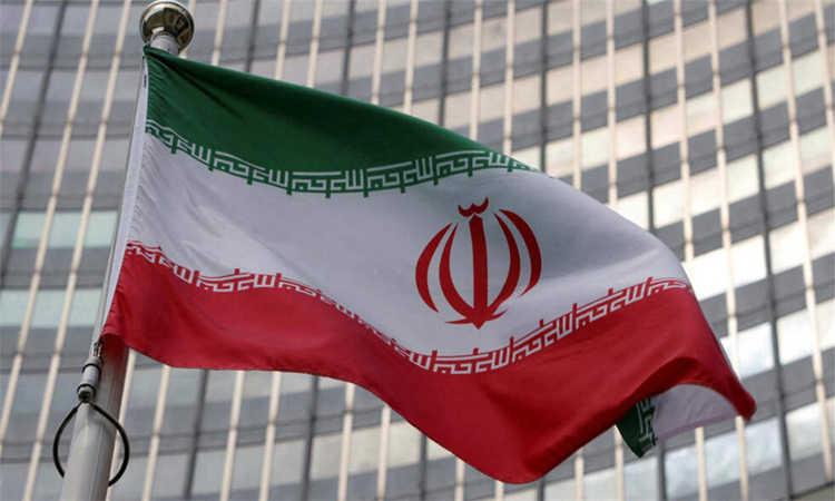 Iran arrests five for 'tarnishing' country's image: media