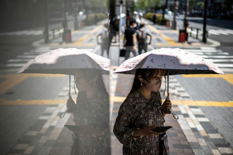 Heatstroke alerts issued in Japan as temperatures surge