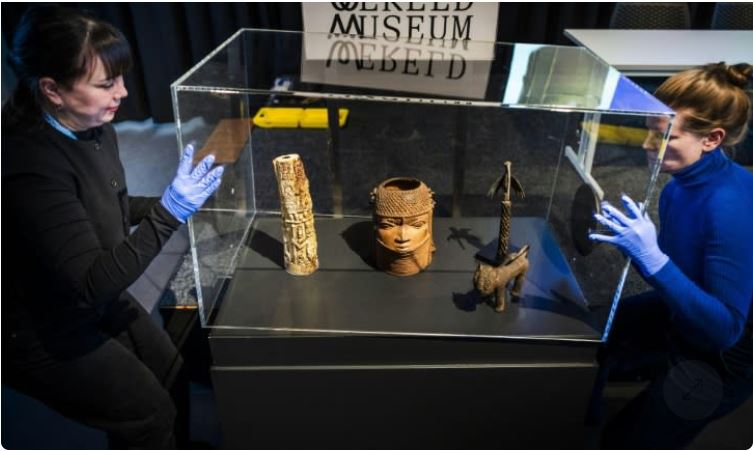 Netherlands returns over 100 Benin Bronzes looted from Nigeria