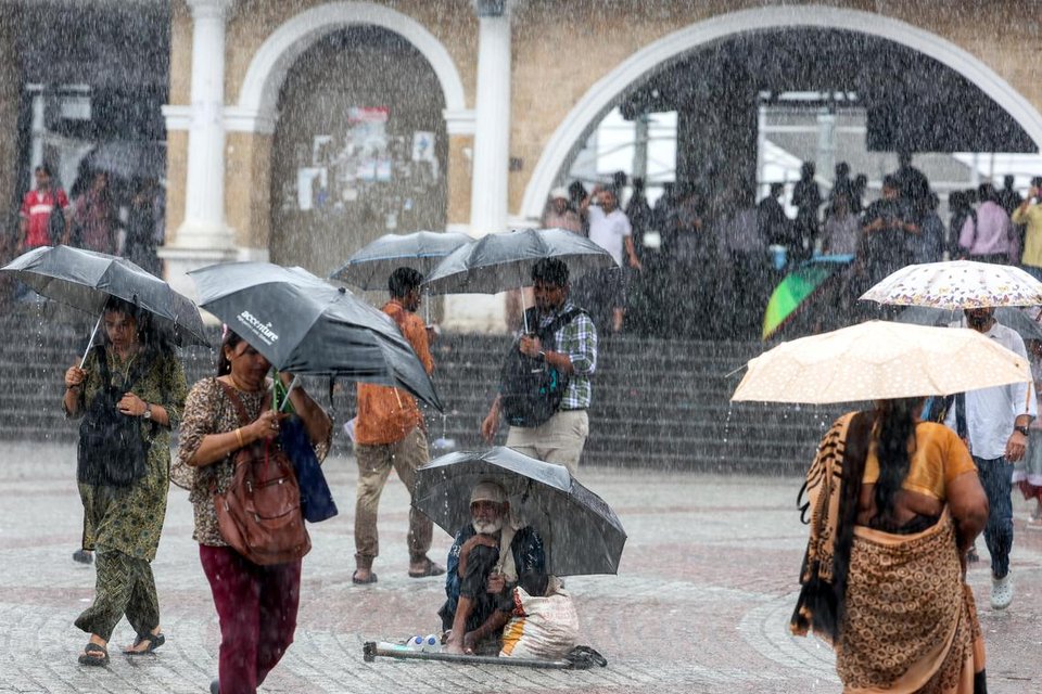 At least 27 dead as rains lash west India state