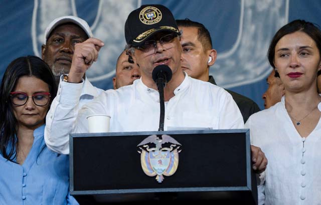 Colombia's Petro scores big as Congress adopts key labor reforms