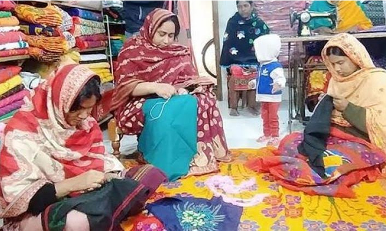 Nakshi Kantha significant source of income for women in Rajshahi region