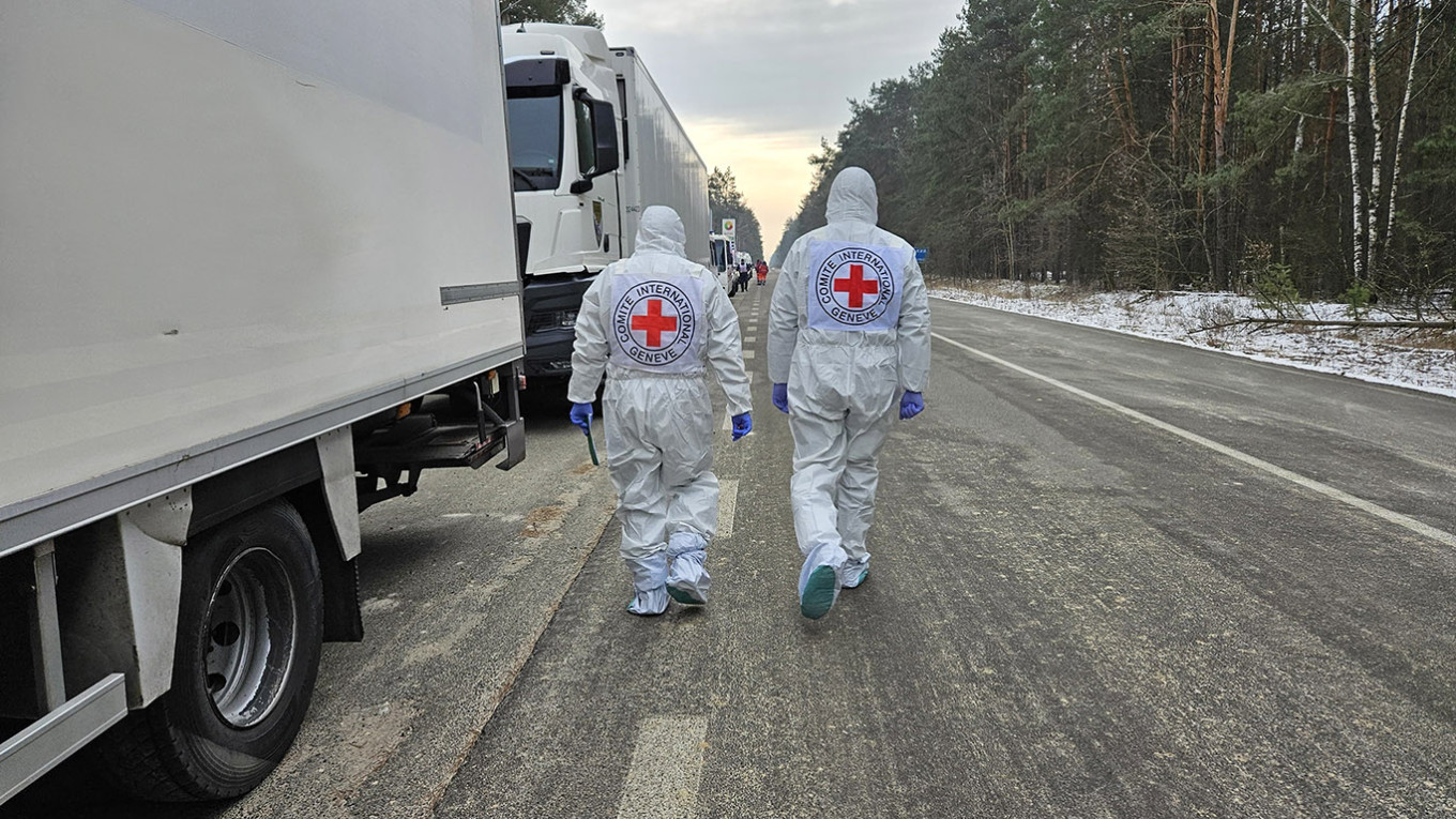 Ukraine received Russian bodies in exchange of war dead: Zelensky