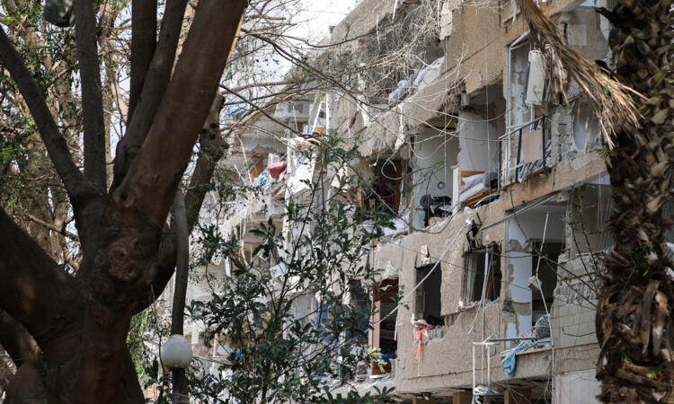 At least three impacts in Israel during Iran missile attacks, 23 hurt