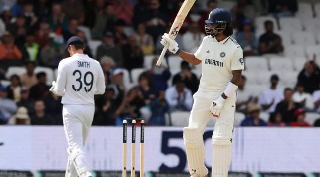 Rahul and Pant build India lead against England