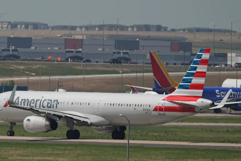 Airlines disrupted by Middle East conflict