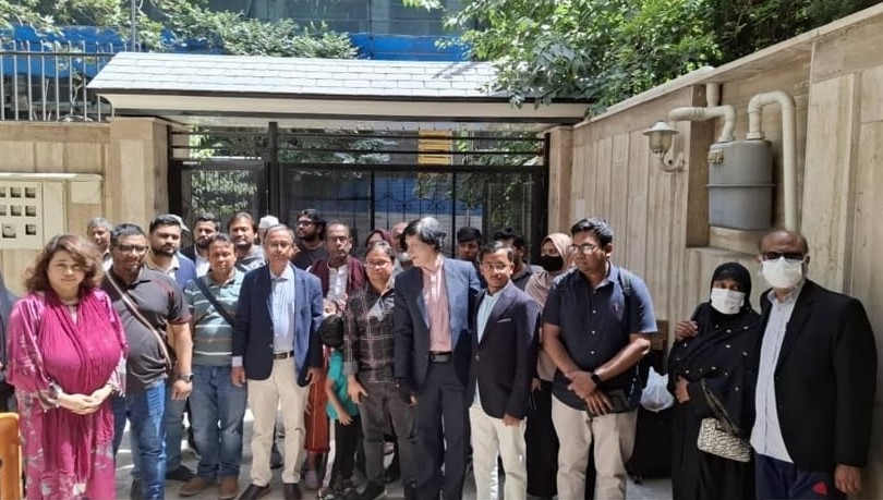 1st group of Bangladeshi nationals leaves Iran for repatriation