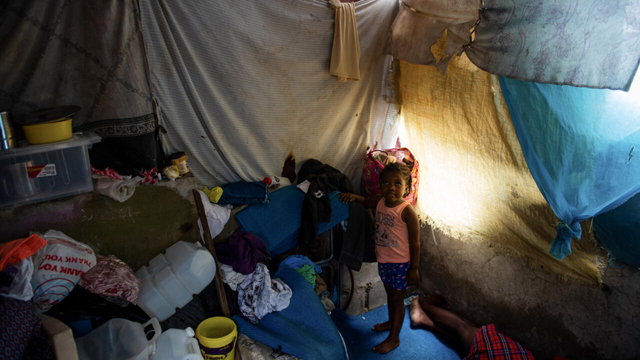 Trump withdraws protected status from Haitian migrants