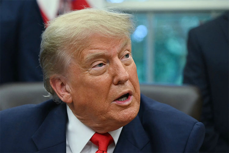 Trump says not offering Iran 'anything', nor speaking to them