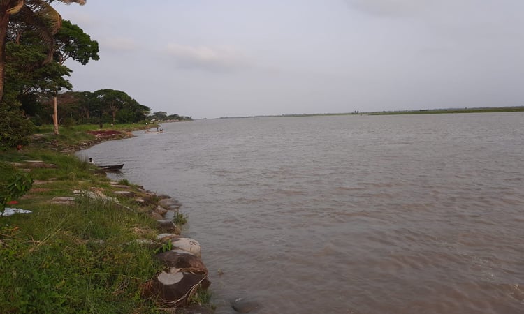 Water level in 46 rivers rises, 62 falls: FFWC