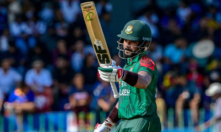 Emon hits a half-century in his only second ODI