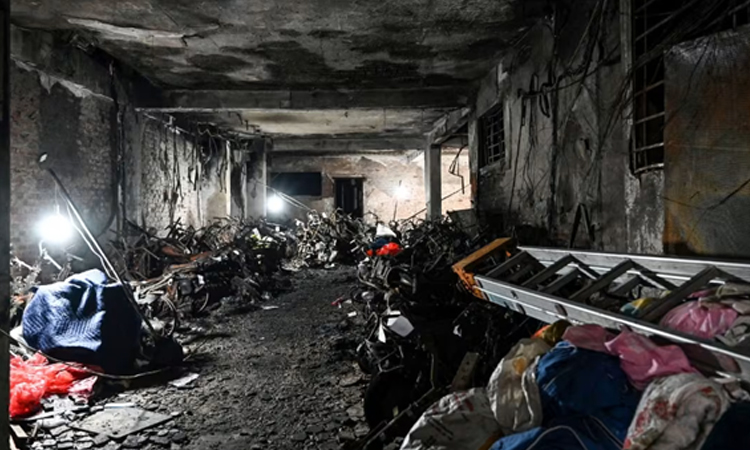Vietnam apartment block fire kills eight