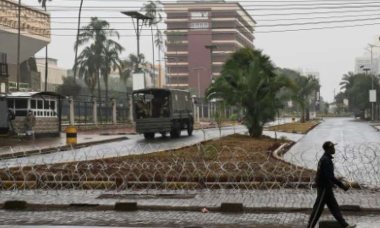 Nairobi tense as large police presence blocks protesters
