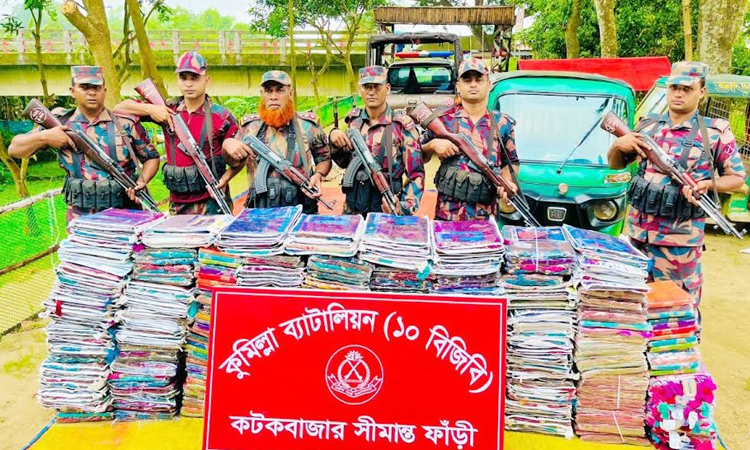 Indian sarees worth Tk 48 lakh seized at Cumilla border