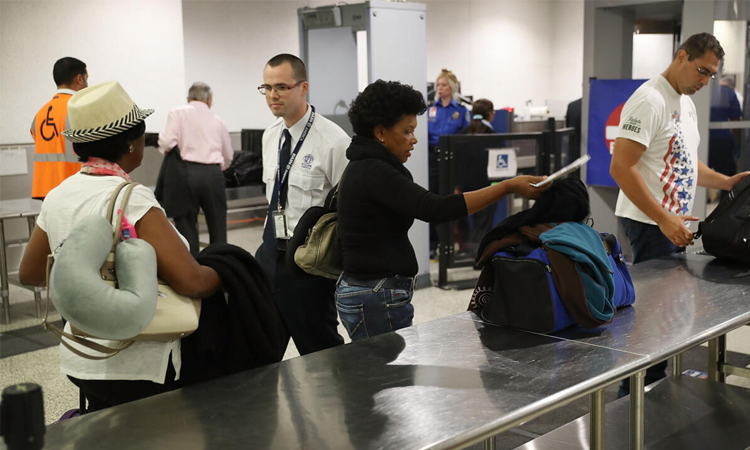 US scraps shoe removal at airport screening