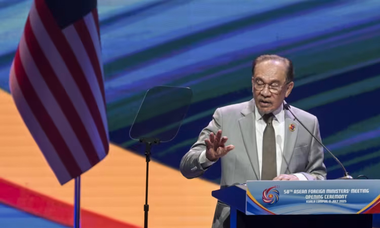 Malaysia's Anwar slams tariffs as regional meet starts