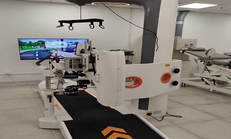 Pilot project at country's first robotic rehabilitation center begins tomorrow