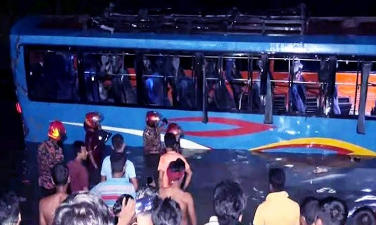 3 killed, 40 injured in Rangpur road crash