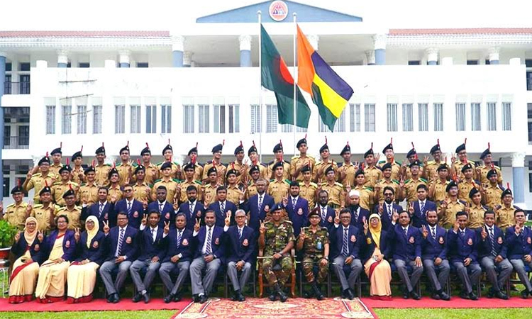 Educational institutions in Rangpur city triumph in SSC results again