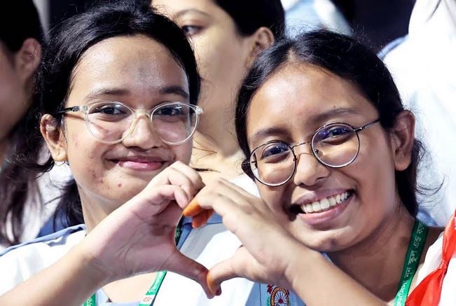 373 overseas students pass SSC exams with 87.35pc pass rate