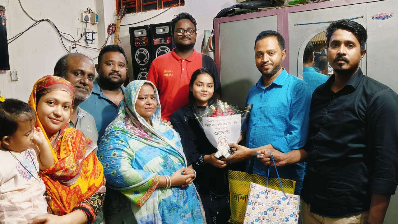 Tarique Rahman congratulates fatherless Raisa on passing SSC exam