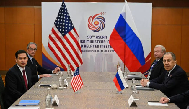 Russia and US hold 'frank' talks on Ukraine war