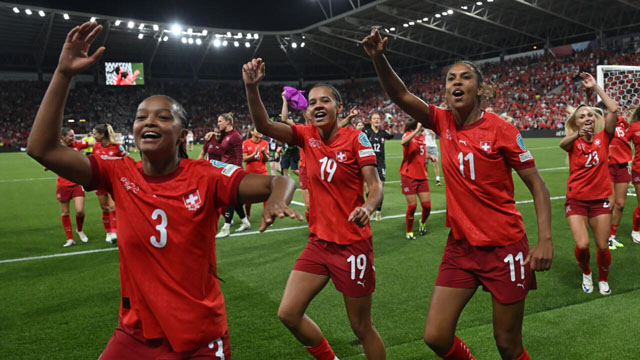Last-gasp Xhemaili fires Swiss into Euro 2025 quarters