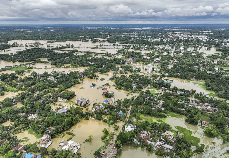 Torrential rains wreak havoc on crops of 72,000 hectares of land