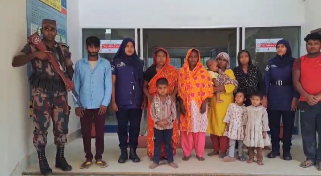 BSF pushes 10 people in Bangladesh