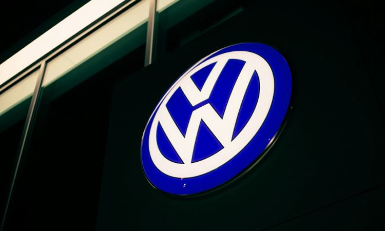 Volkswagen stops production at Chinese plant in electric push