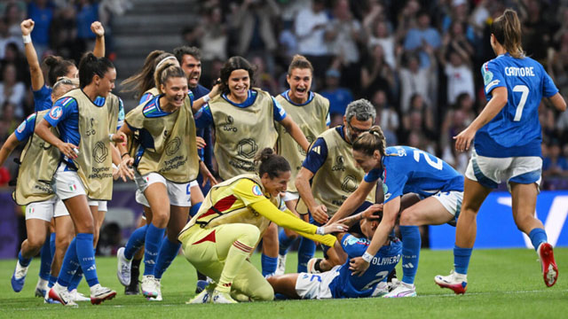 Italy join Spain in Women's Euro 2025 quarter-finals