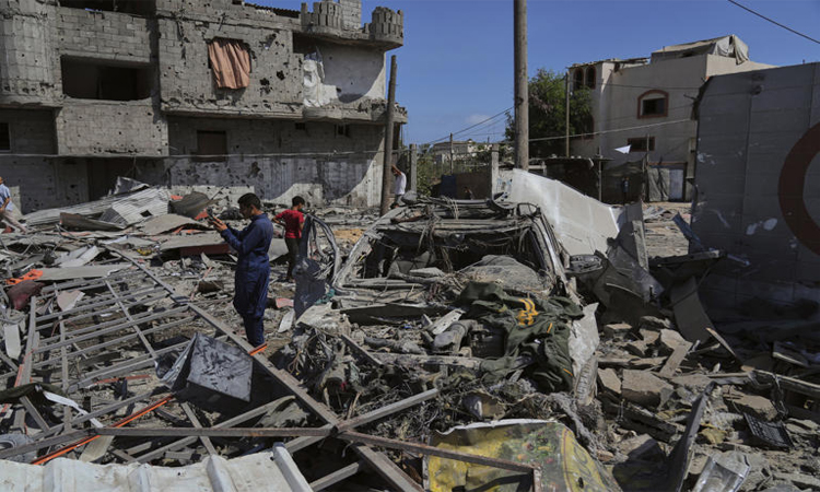 Gaza truce talks in the balance as Israel and Hamas trade blame