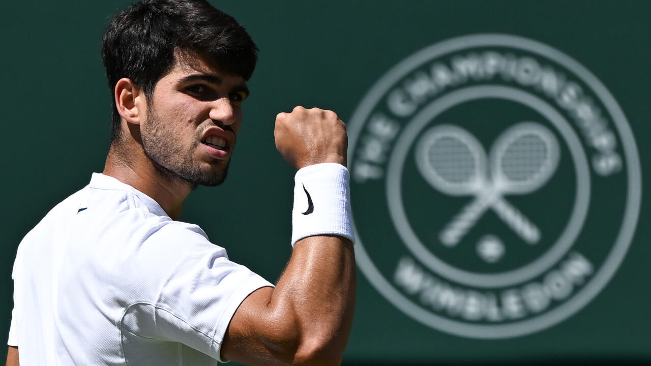 Alcaraz faces arch-rival Sinner in blockbuster Wimbledon final