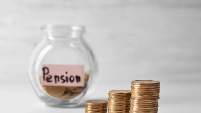 17 private banks sign MoU to support universal pension scheme