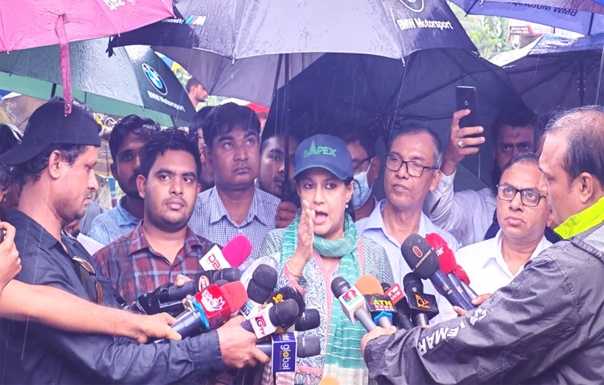 10-km dredging to restore water flow in Shyamasundari Canal soon: Rizwana