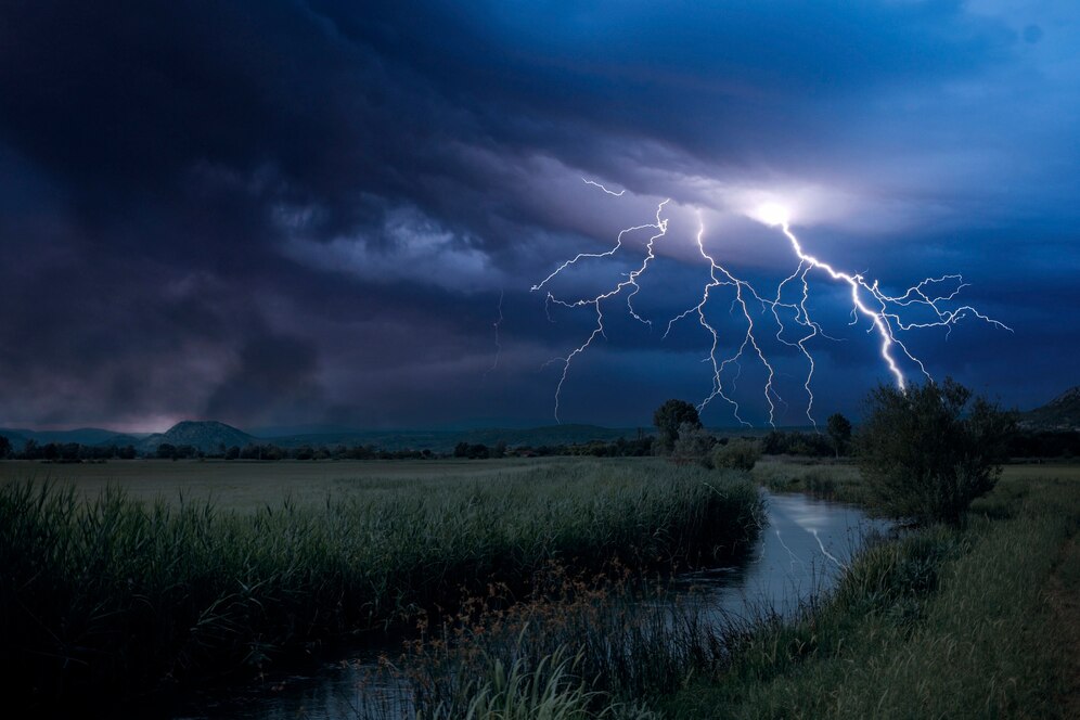 Farmer killed in Dinajpur lightning strike