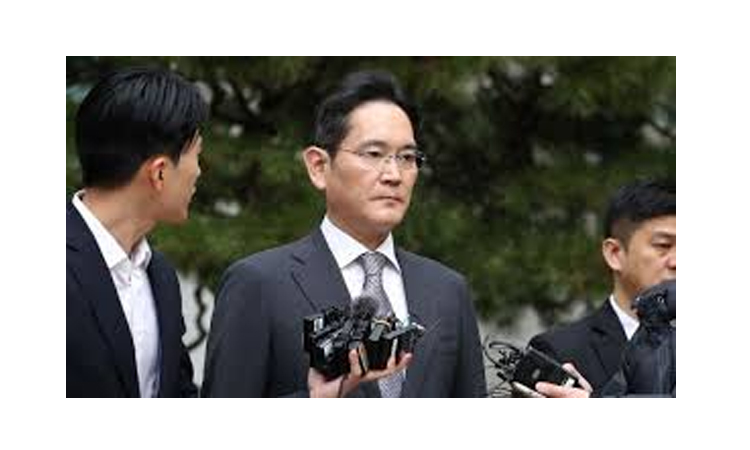 South Korea's top court upholds Samsung boss's fraud acquital