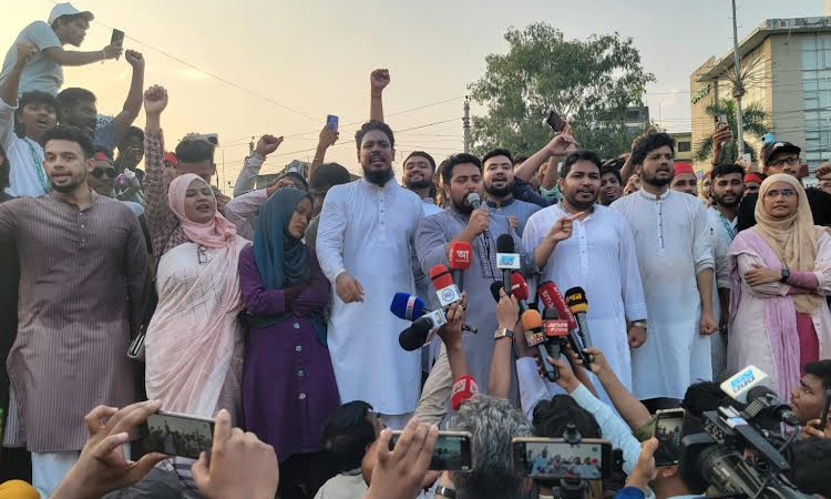 Nahid warns of another uprising if existing game in politics doesn’t end   